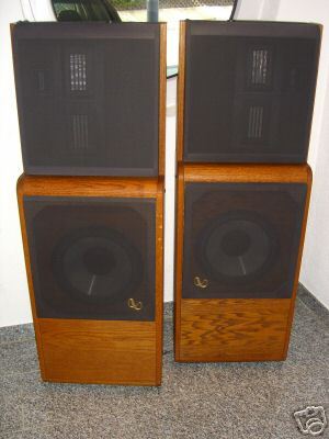 rs-2-5-with-grilles